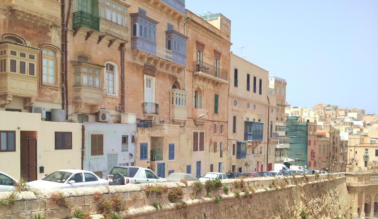 Tide 21 Savynomad Harbour Residences Valletta Luaran gambar