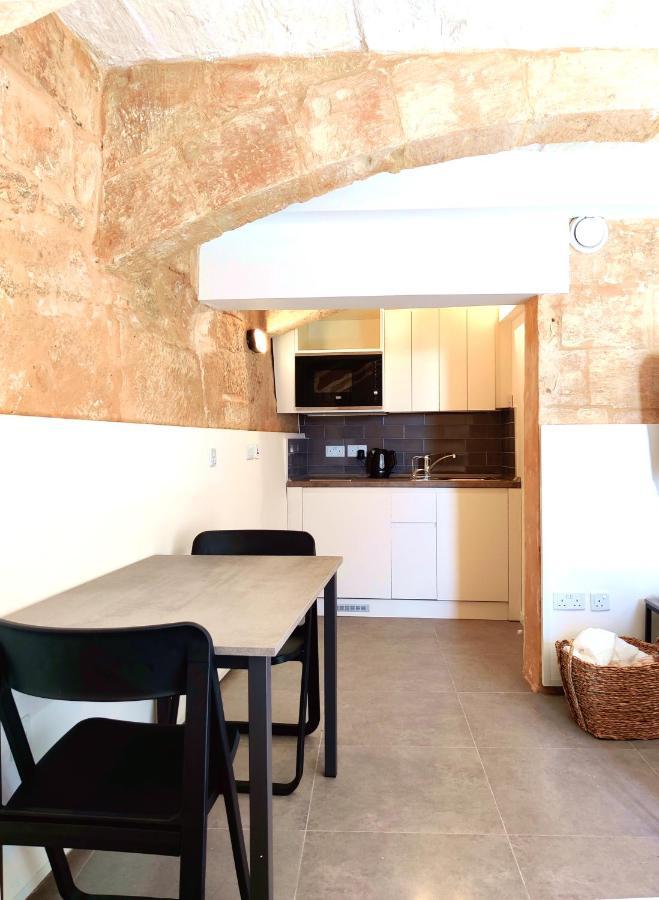 Tide 21 Savynomad Harbour Residences Valletta Luaran gambar